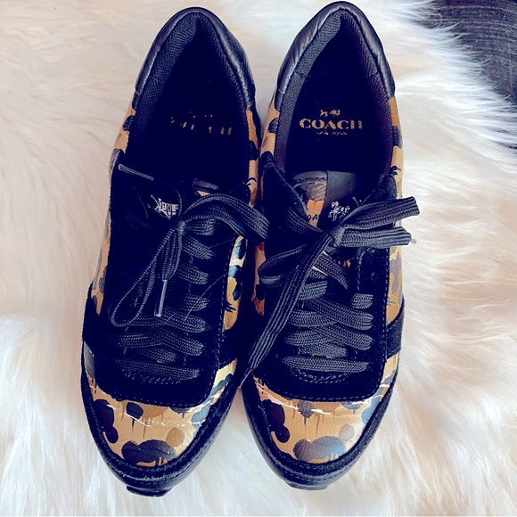 ⭐️COACH-Leopard Print Sneaker - Picture 2 of 9